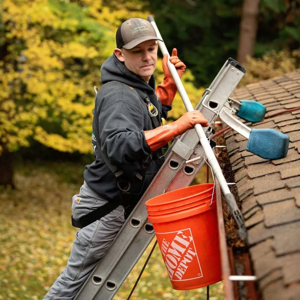 Gutter Cleaning Service